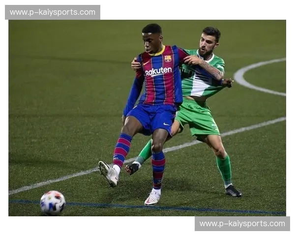 欧冠梯队：从苗圃到王座，点燃你的冠军之路